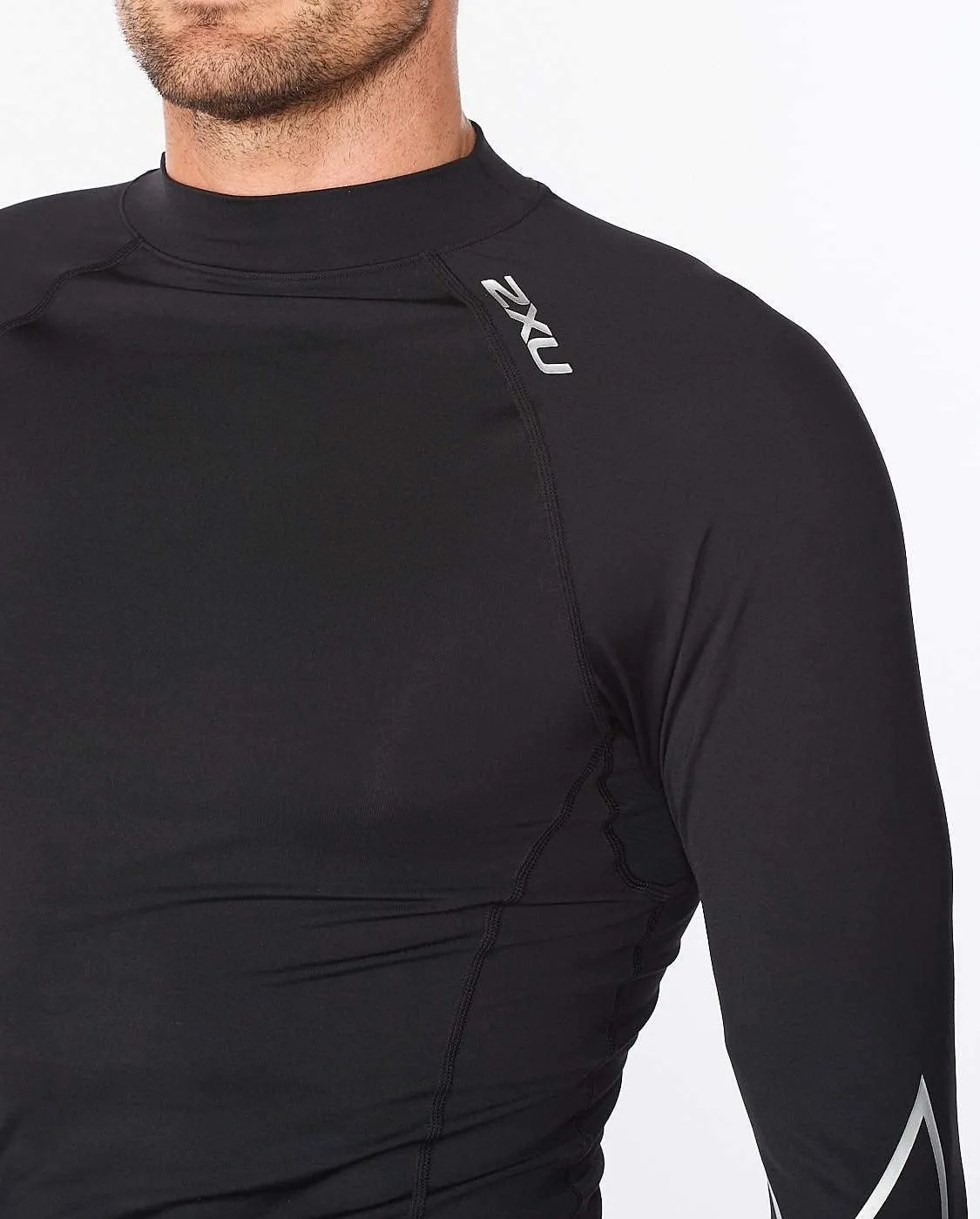 2XU Mens Ignition Compression Long Sleeve Shirt for Training and Fitness, Black/Silver