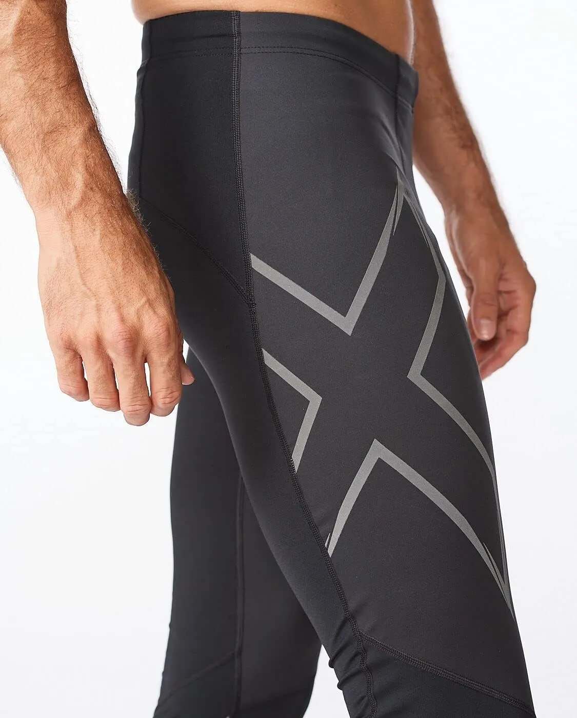 2XU Men's Ignition Shield Compression Tights - Powerful Support & Warmth - Black/Black Reflective