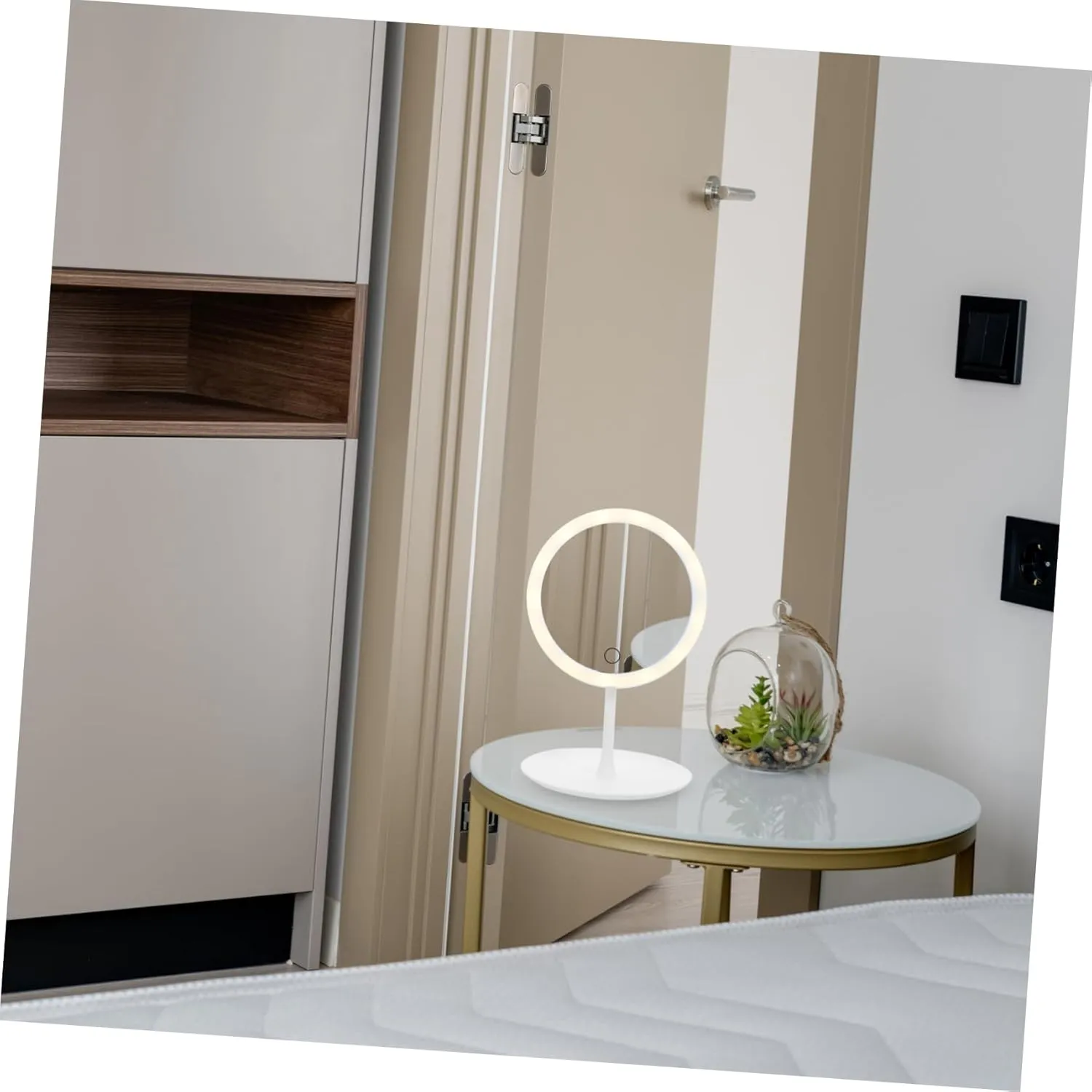 Angoily LED Smart Makeup Mirror 360° Adjustable 1200mAh Battery Non-Slip Base Cosmetics Storage Brightness Control