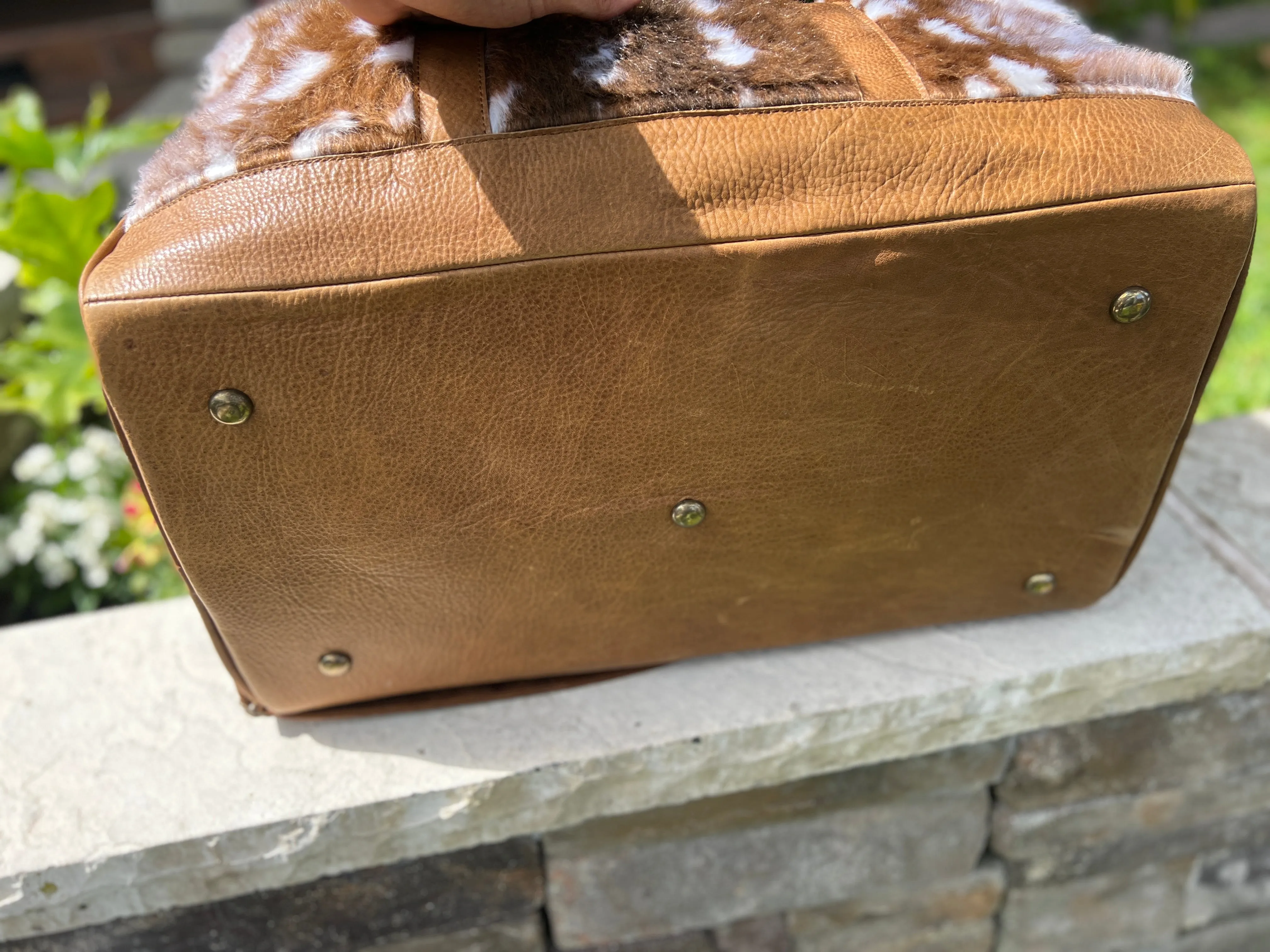 Axis faux and genuine leather, Large Carryon size duffel .