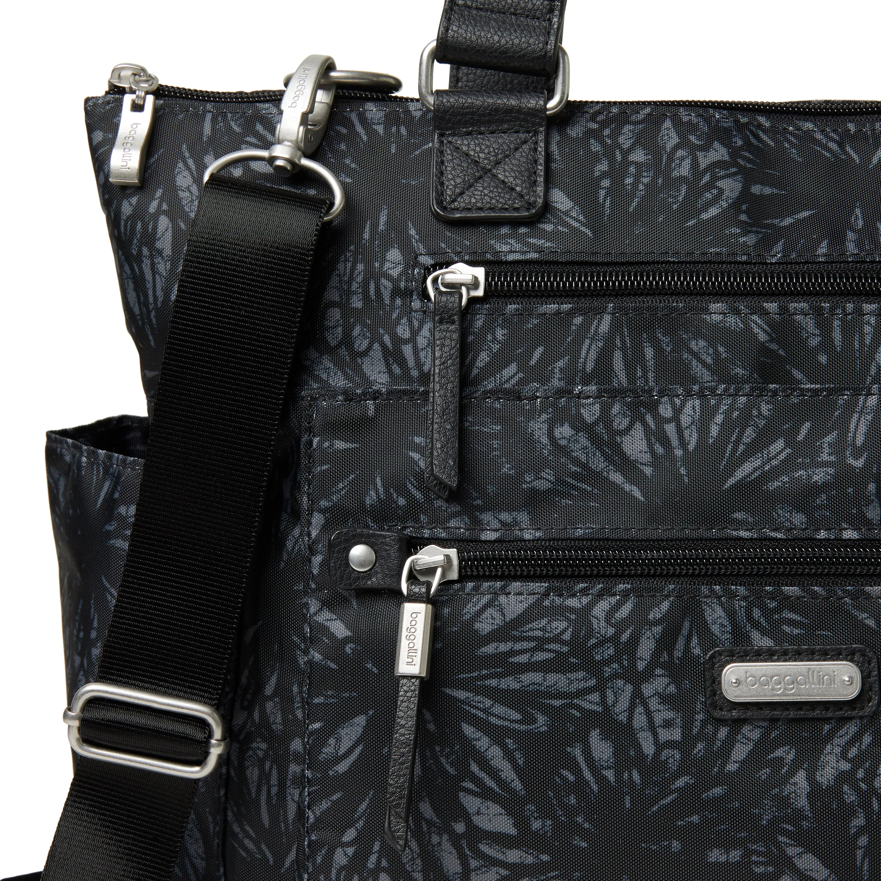 Baggallini Women's 3-in-1 Convertible Backpack with RFID Phone Wristlet