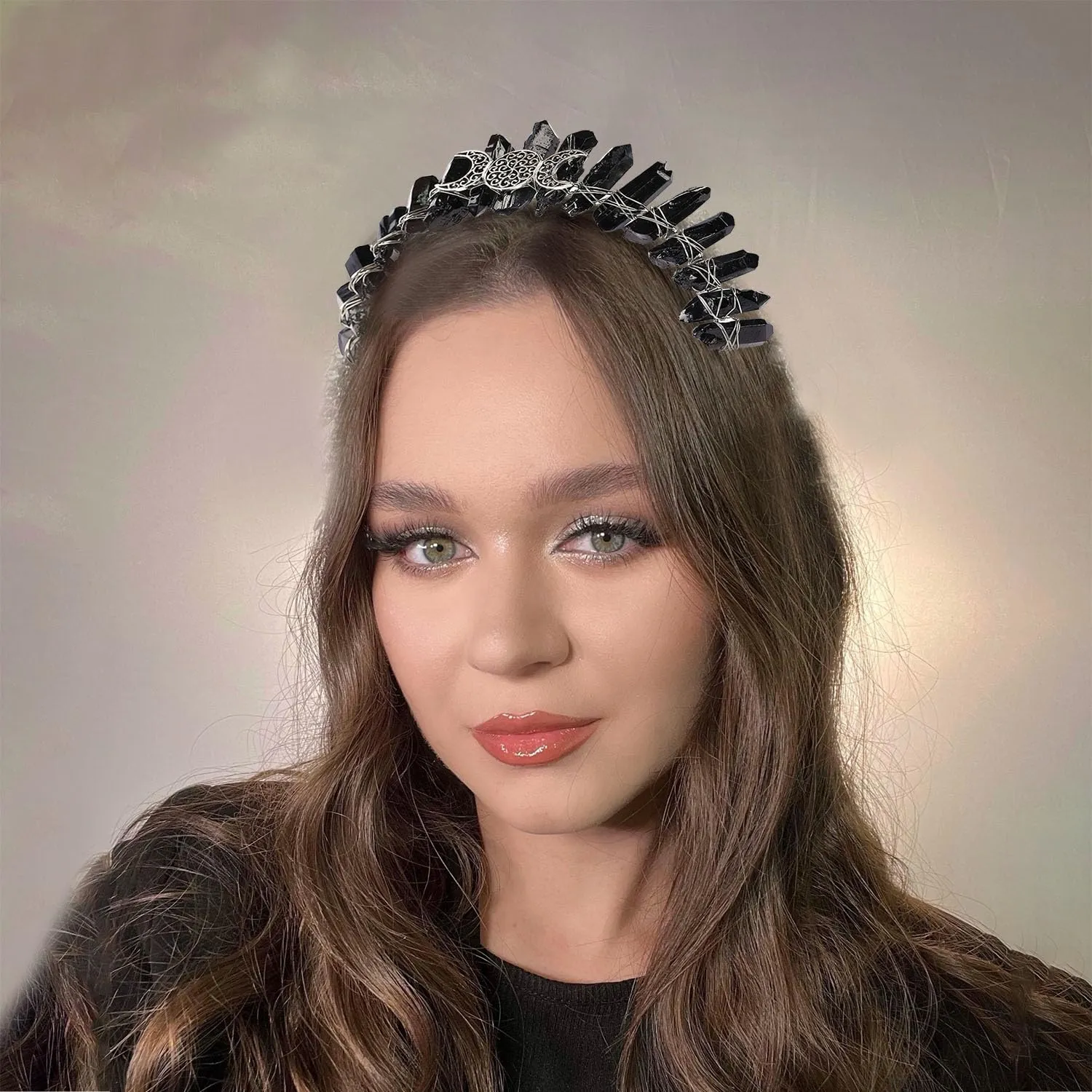 Bubbmi Black Raw Crystal Tiara Headband, Natural Quartz Moon Goddess Witch Fashion Hair Band for Wiccan Cosplay Party Headwear