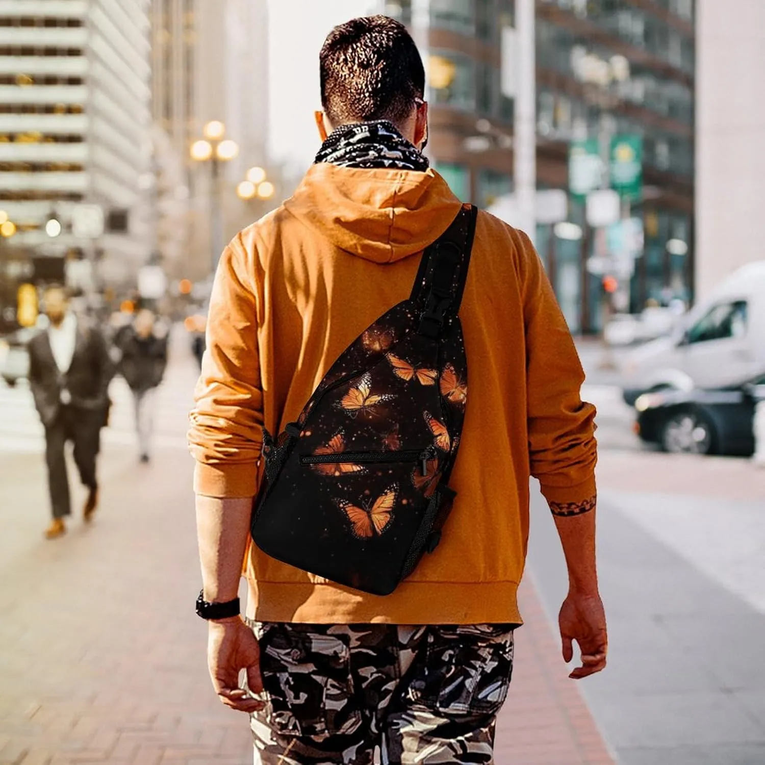 Casual Sling Bag for Men Women, Large Capacity Crossbody Bag Monarch Butterfly Butterflies Art Gym Shoulder Bag Travel Daypacks with Adjustable Strap