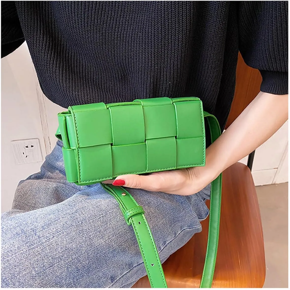 Fanny Pack with Convertible Crossbody Shoulder Bag for Women, Woven Cassette-Style Handbag Purse with Adjustable Belt (Green)