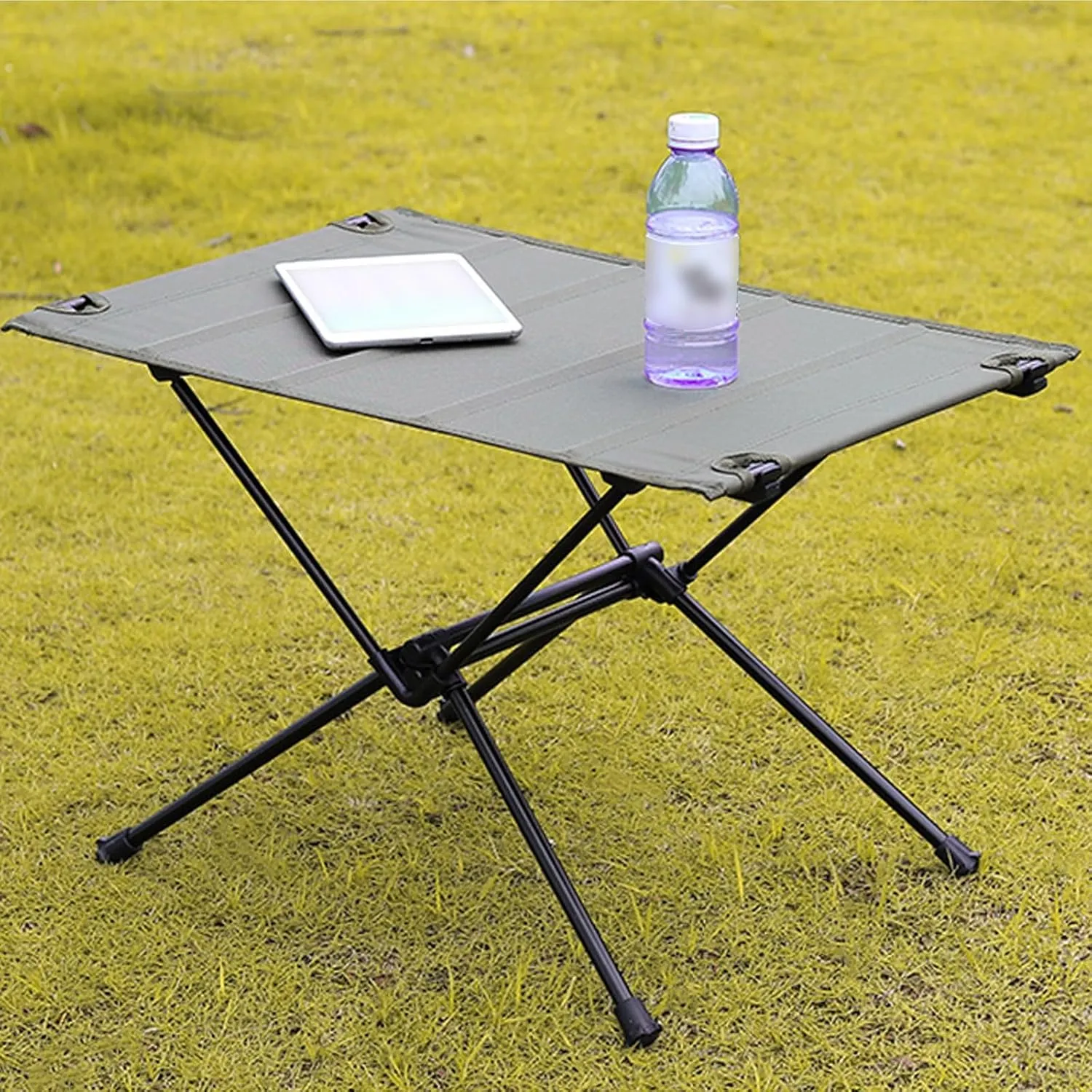 Foldable picnic table, camping table with folding legs, oxford cloth tabletop foldable, lightweight and portable folding table, perfect for camping, hiking, beach, picnic, travel, backyard(Khaki)