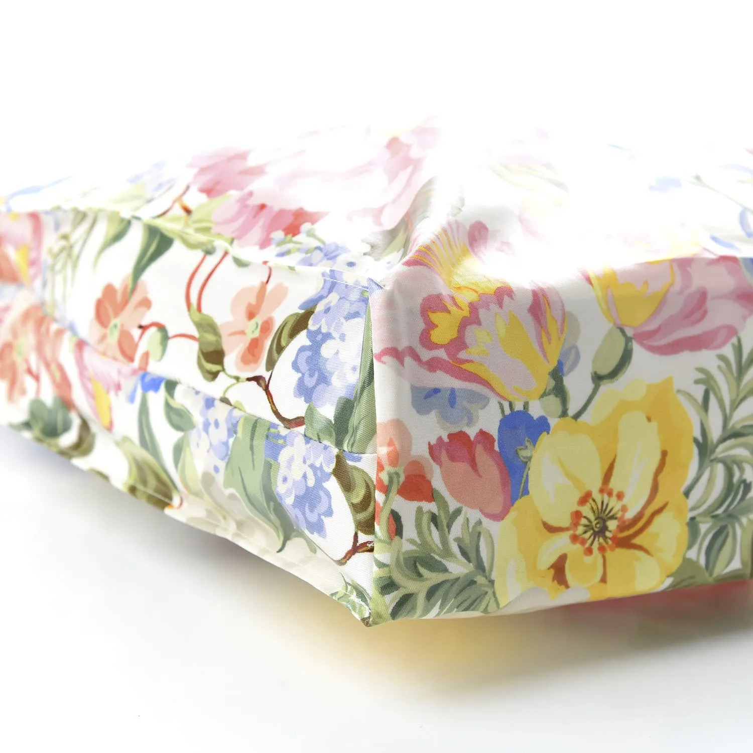 Gucci Floral-print Logo Tote Bag in White