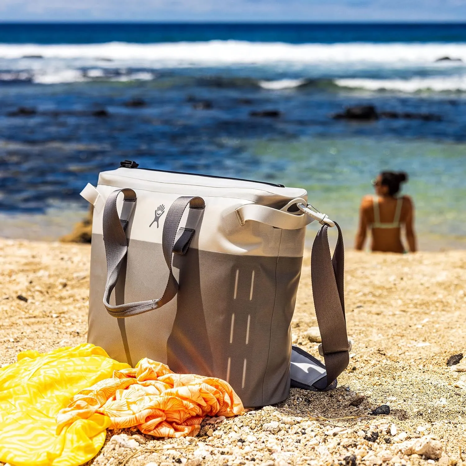 Hydro Flask Day Escape Soft Insulated Cooler