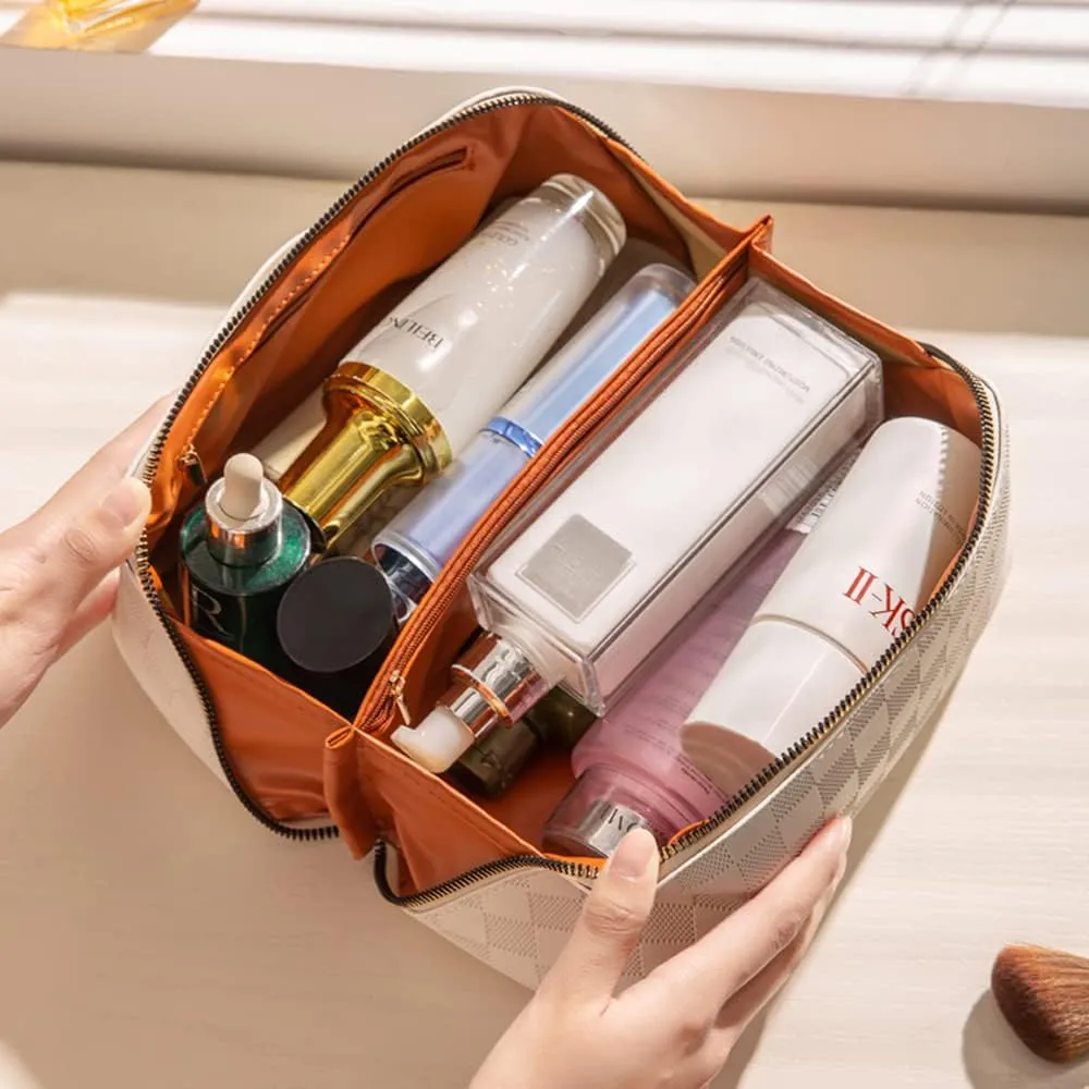 Large Capacity Travel Cosmetic Bags Plaid Checkered Makeup Bag Portable Multifunctional PU Leather Waterproof Skincare Bag with Handle and Divider (Brown)