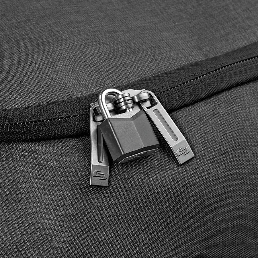 LEROY Rolling Duffel - Black