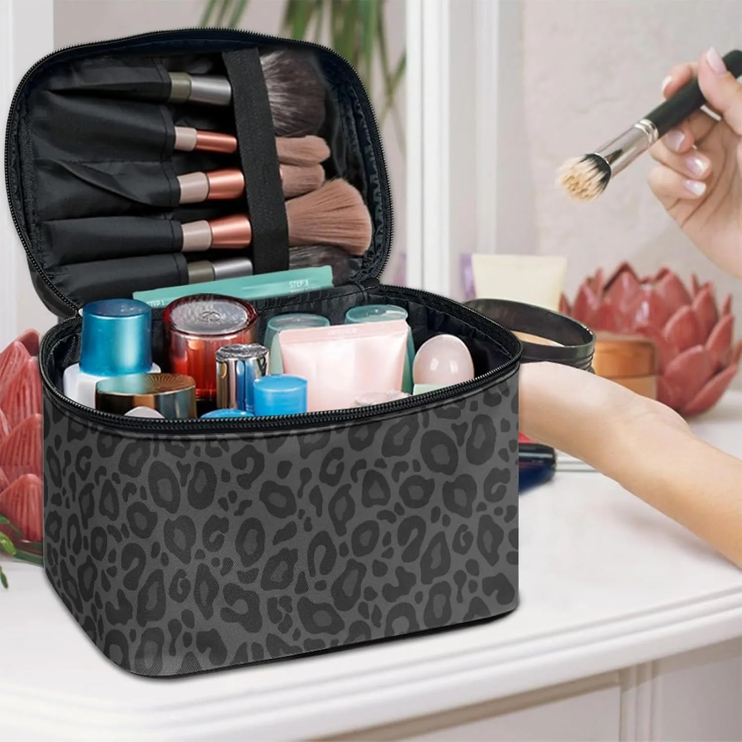 Makeup Bag, Western Style Cosmetic Bag, Large Capacity Travel Makeup Organizer, Toiletry Bag For Women & Girls With Handle and Divider (Black Leopard)