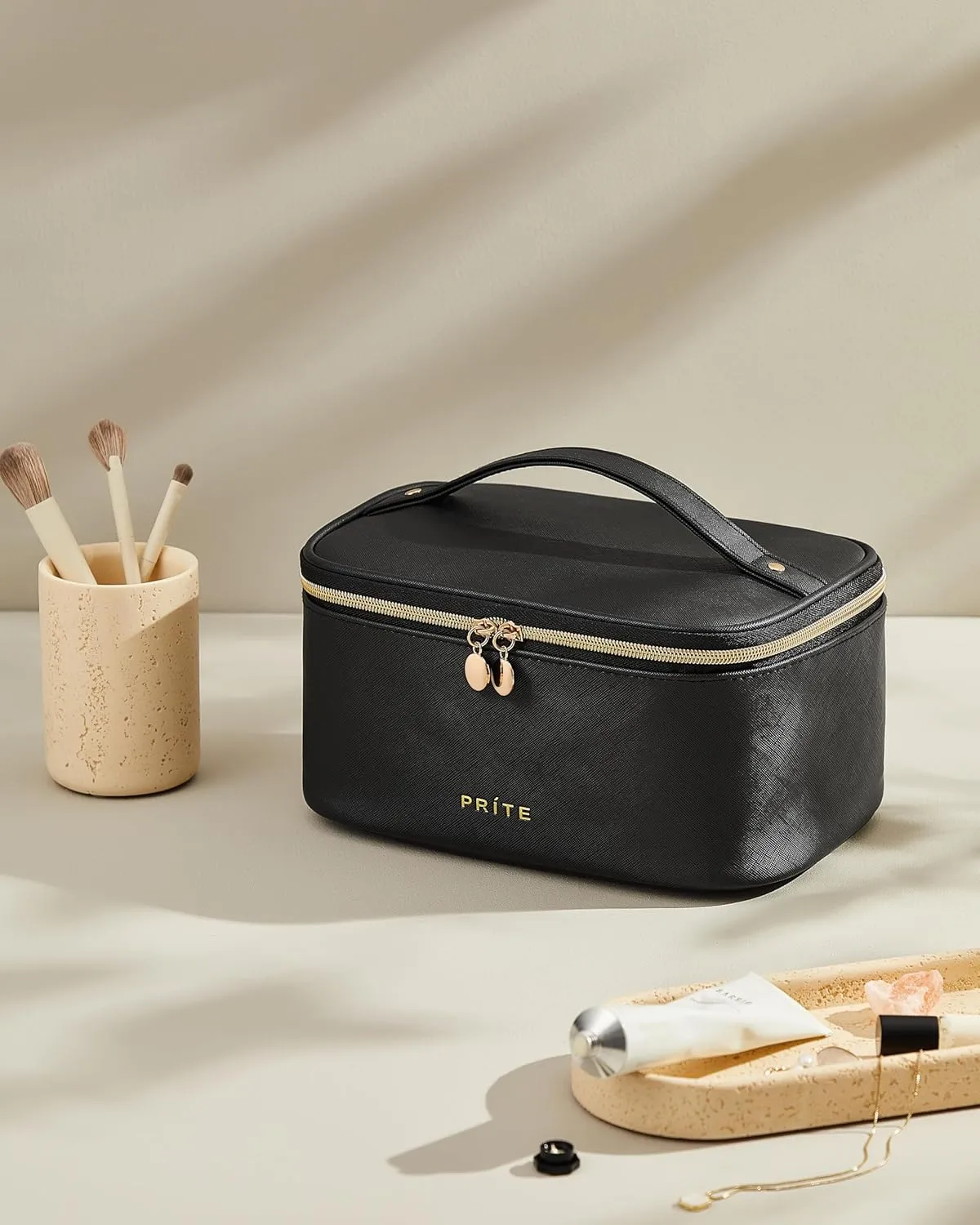 Prite Makeup Bag, Large Capacity Portable Travel Cosmetic Bag, Waterproof Makeup Organizer for Women with Handle and Divider(Black)