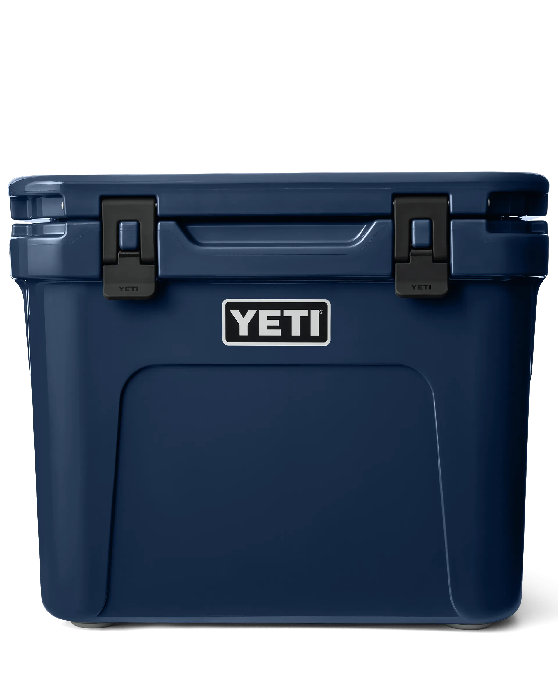 Roadie 32 Wheeled Cooler in Navy