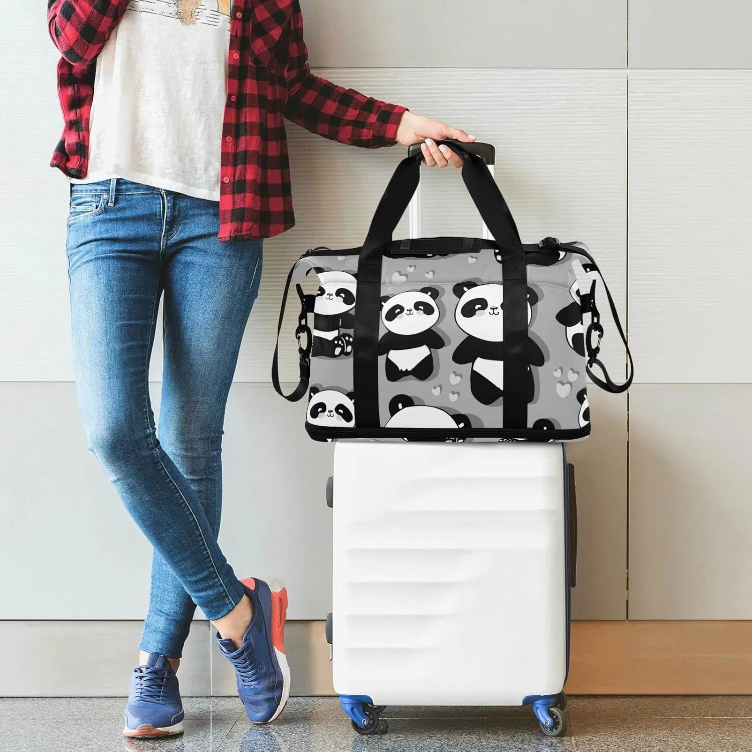 Seamless Black White Cute Panda with Hearts on Grey Gym Duffel Bag, Polyester Travel Weekender Luggage Handbag with Waterproof Pocket for Wet Items, Unisex Foldable Tote for Sports