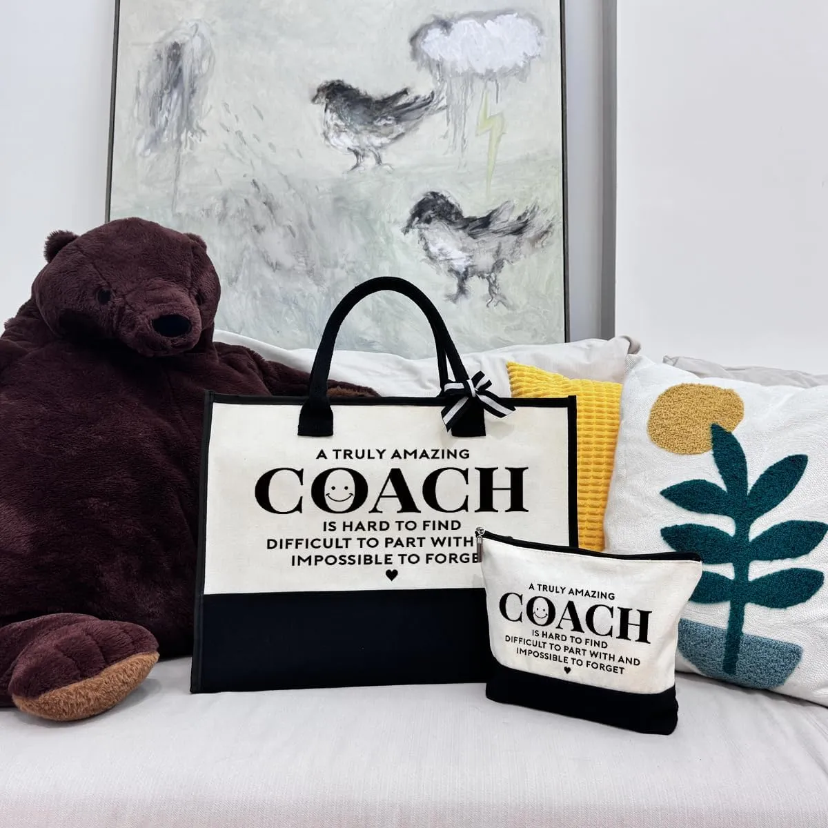 SUSZDOU Amazing Coach Tote Bag, Canvas Tote Bag for Women with Zipper Closure, Shoulder Beach Bag, Thank You Gift for Female Coach, Female Trainers Gifts for Women, Makeup Bag