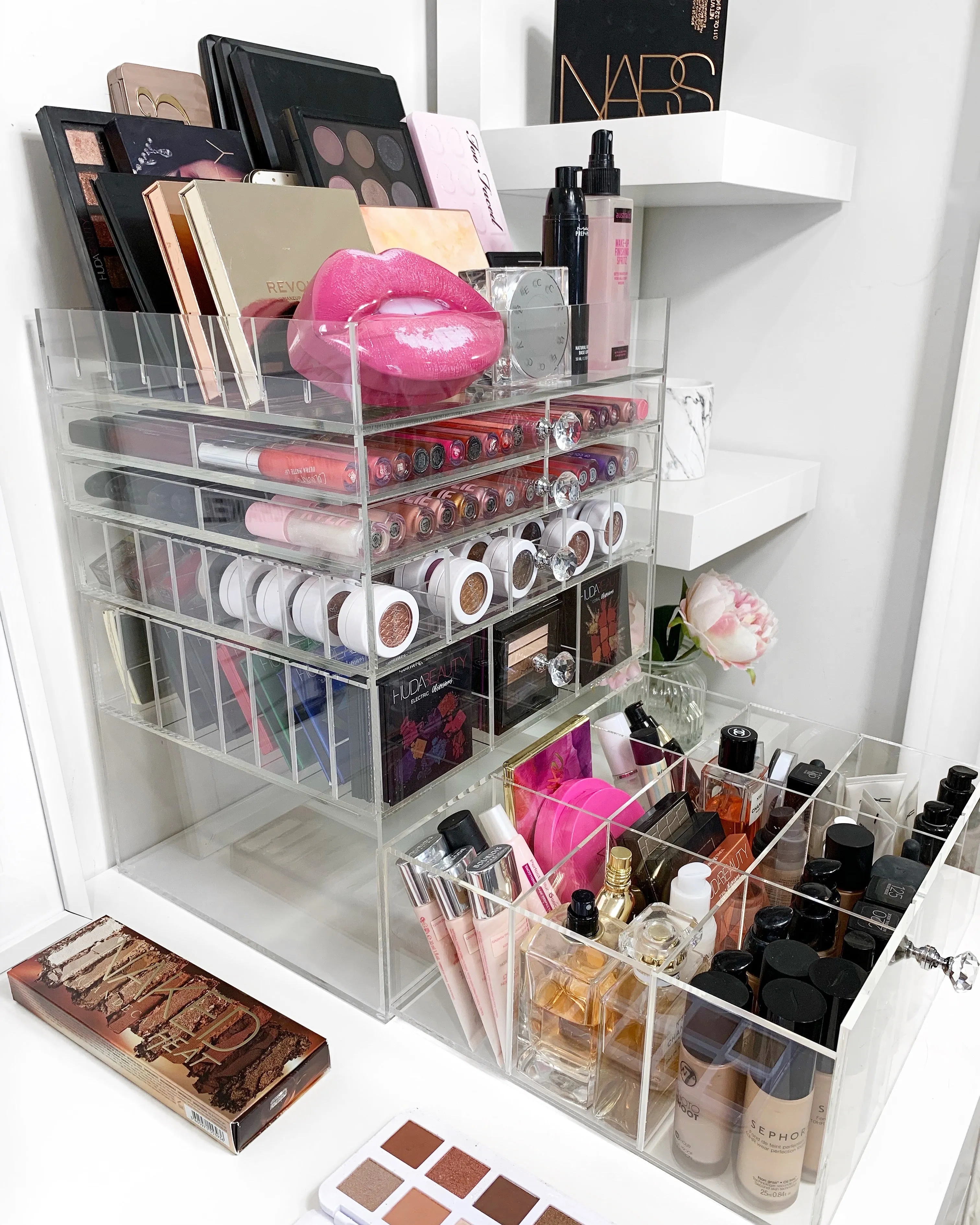 VC ULTIMATE BEAUTY CUBE