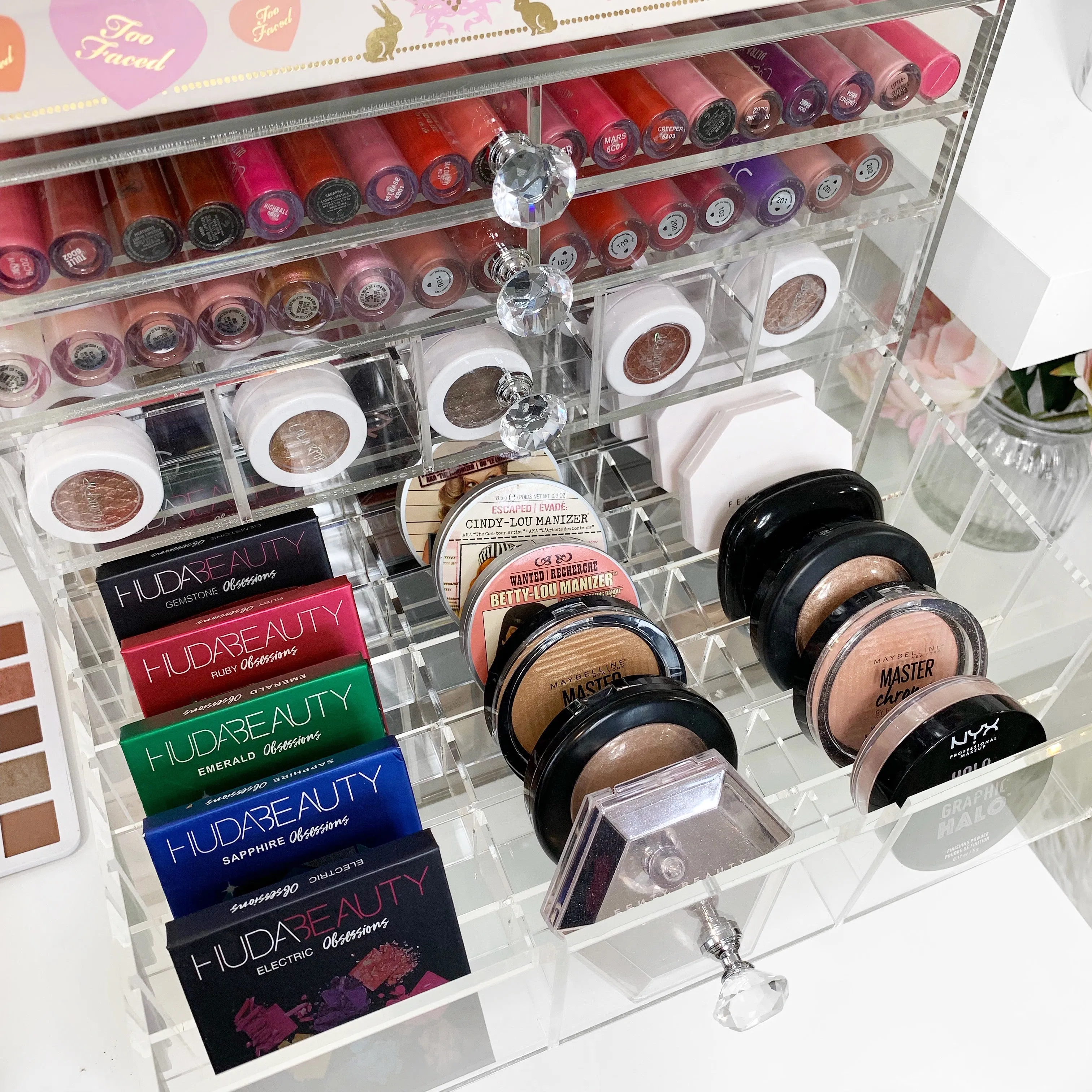 VC ULTIMATE BEAUTY CUBE