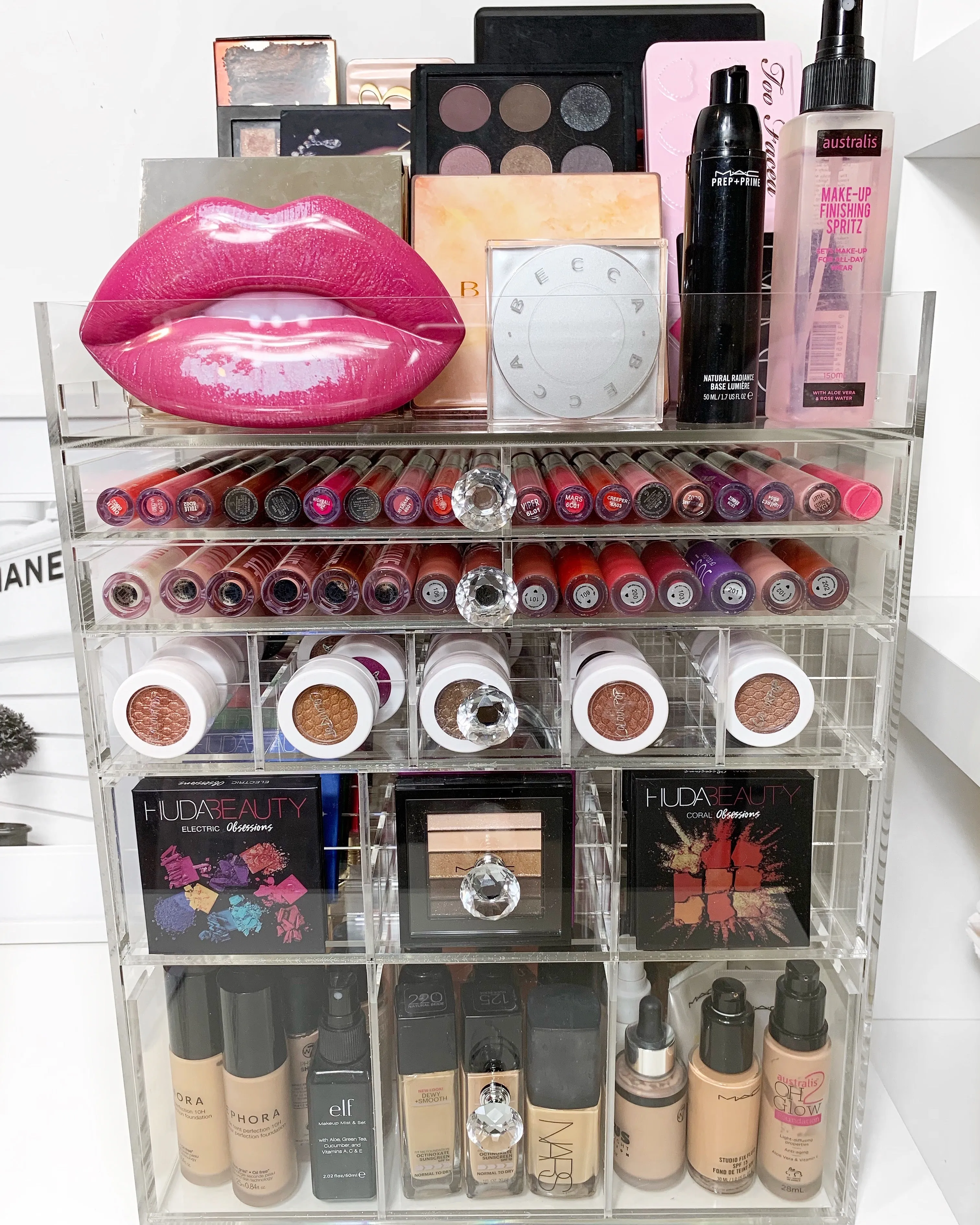VC ULTIMATE BEAUTY CUBE