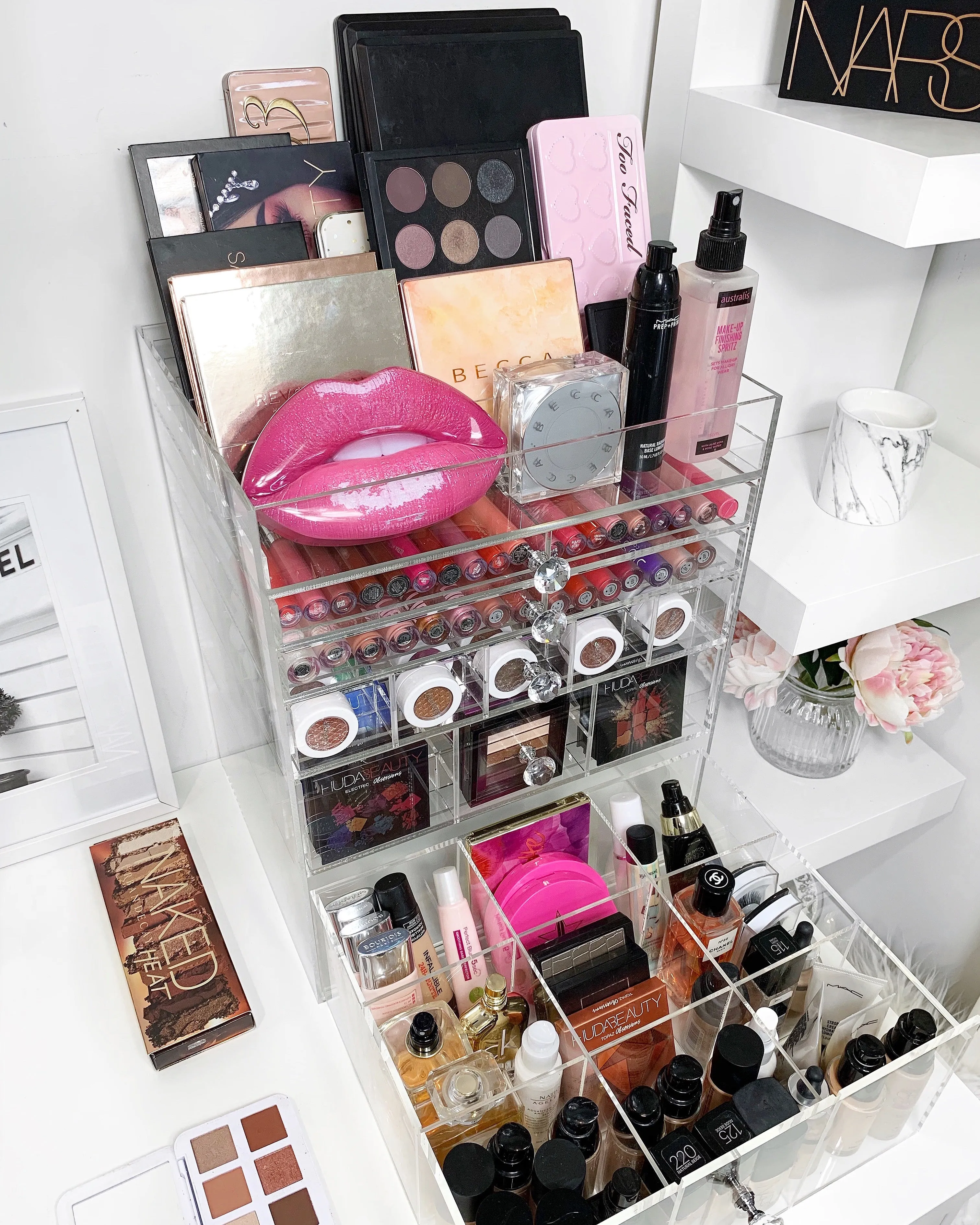 VC ULTIMATE BEAUTY CUBE