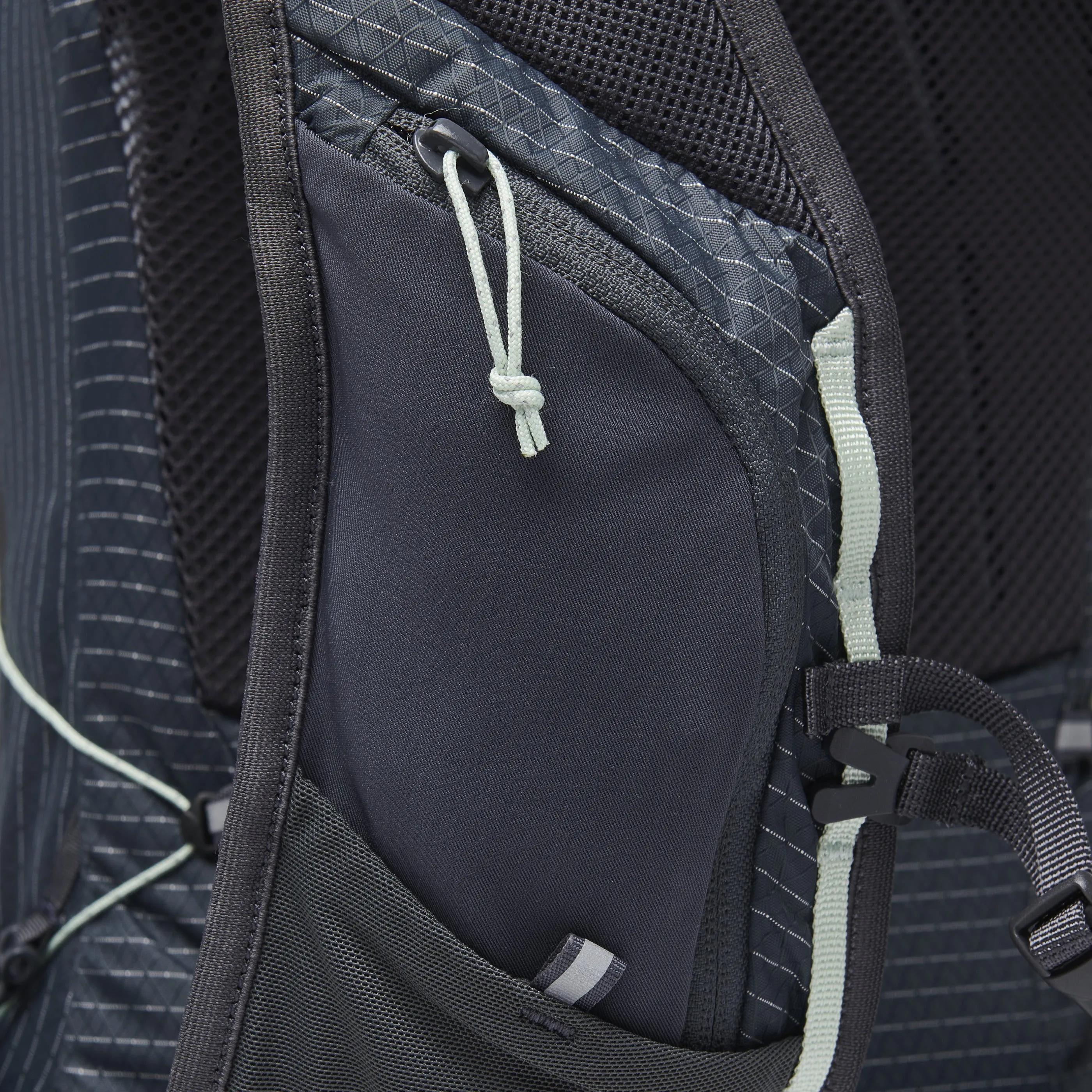 Women's Pursuit 15 Backpack