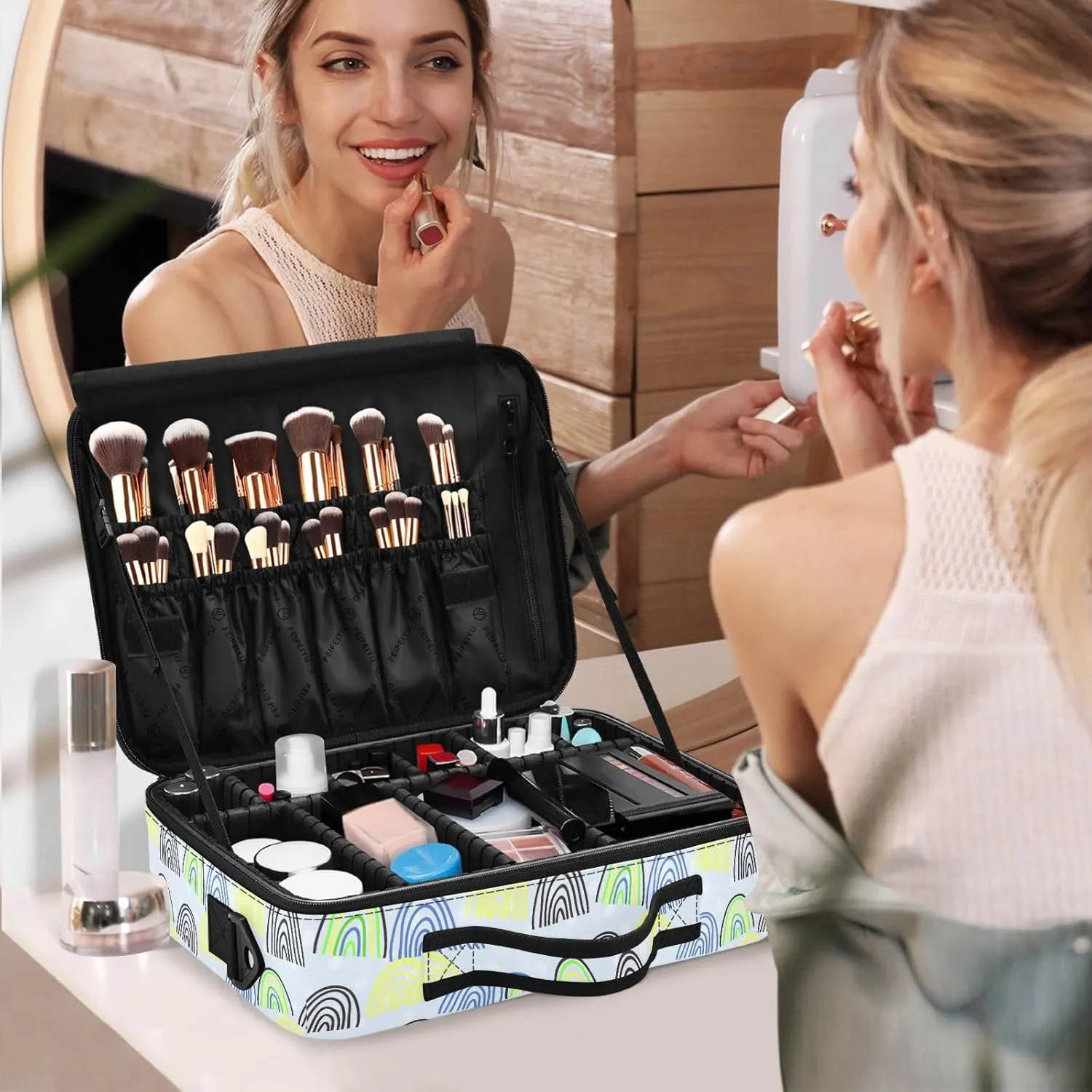 XL Hard Shell Makeup Bag Travel Toiletry Makeup Organizer for Women